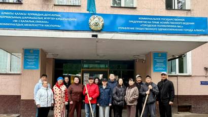 Сегодня в рамках общенациональной экологической акции «Таза Қазақстан» прошёл общегородской субботник.